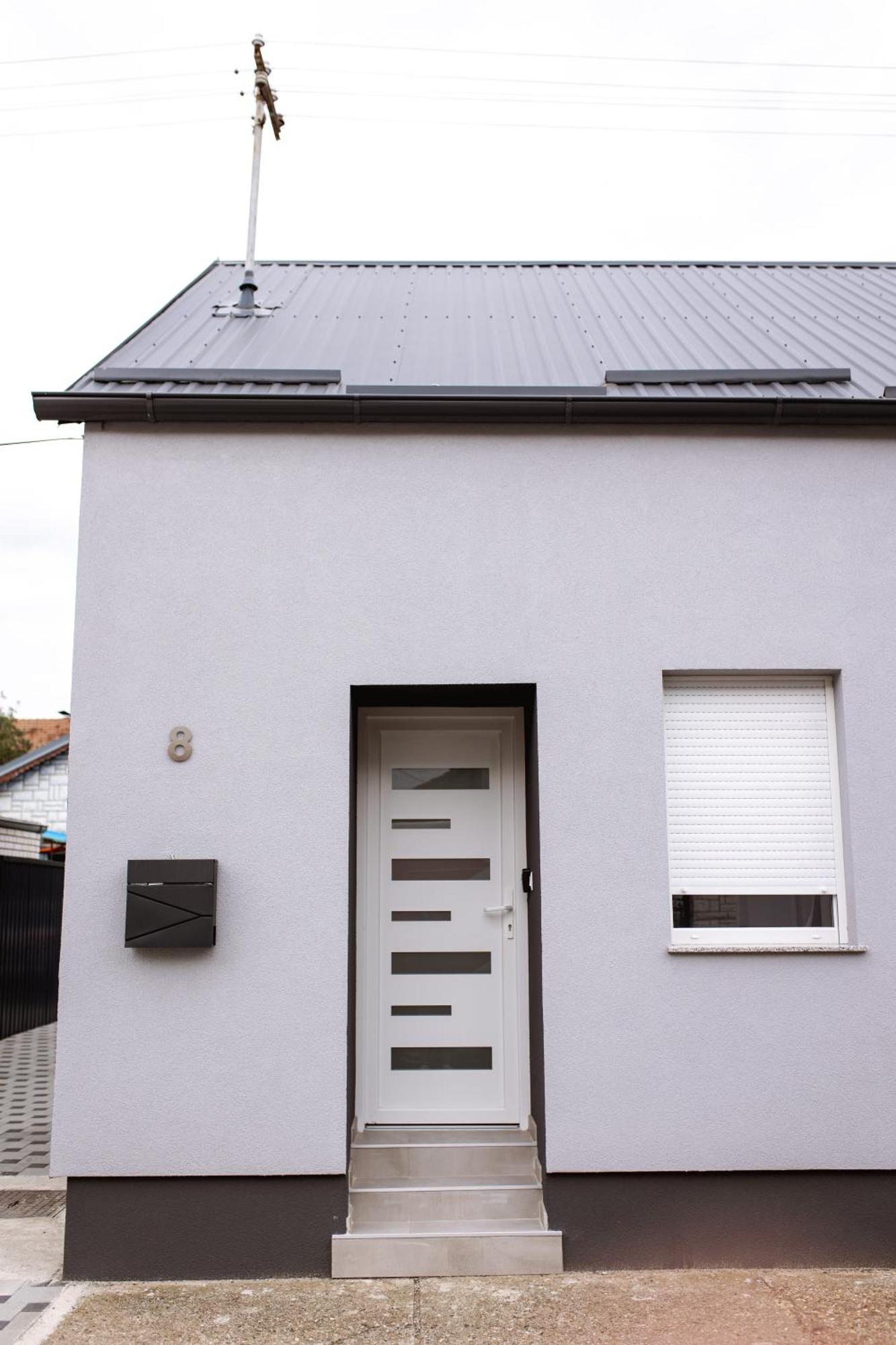 Cozy Studio Apartment In Osijek - Self Check In Exterior foto