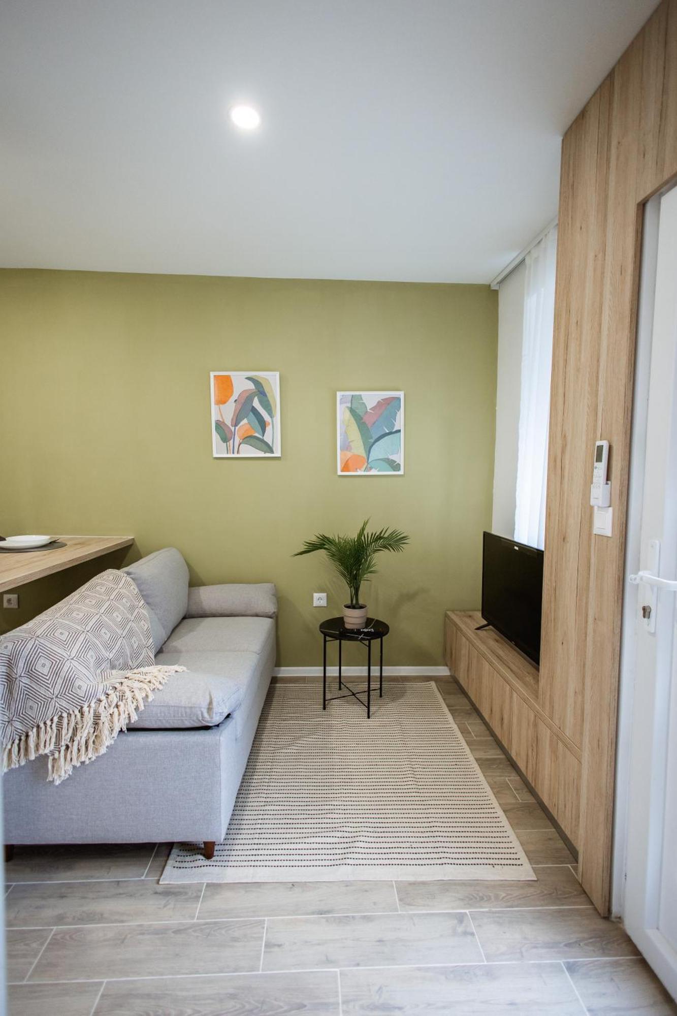 Cozy Studio Apartment In Osijek - Self Check In Exterior foto