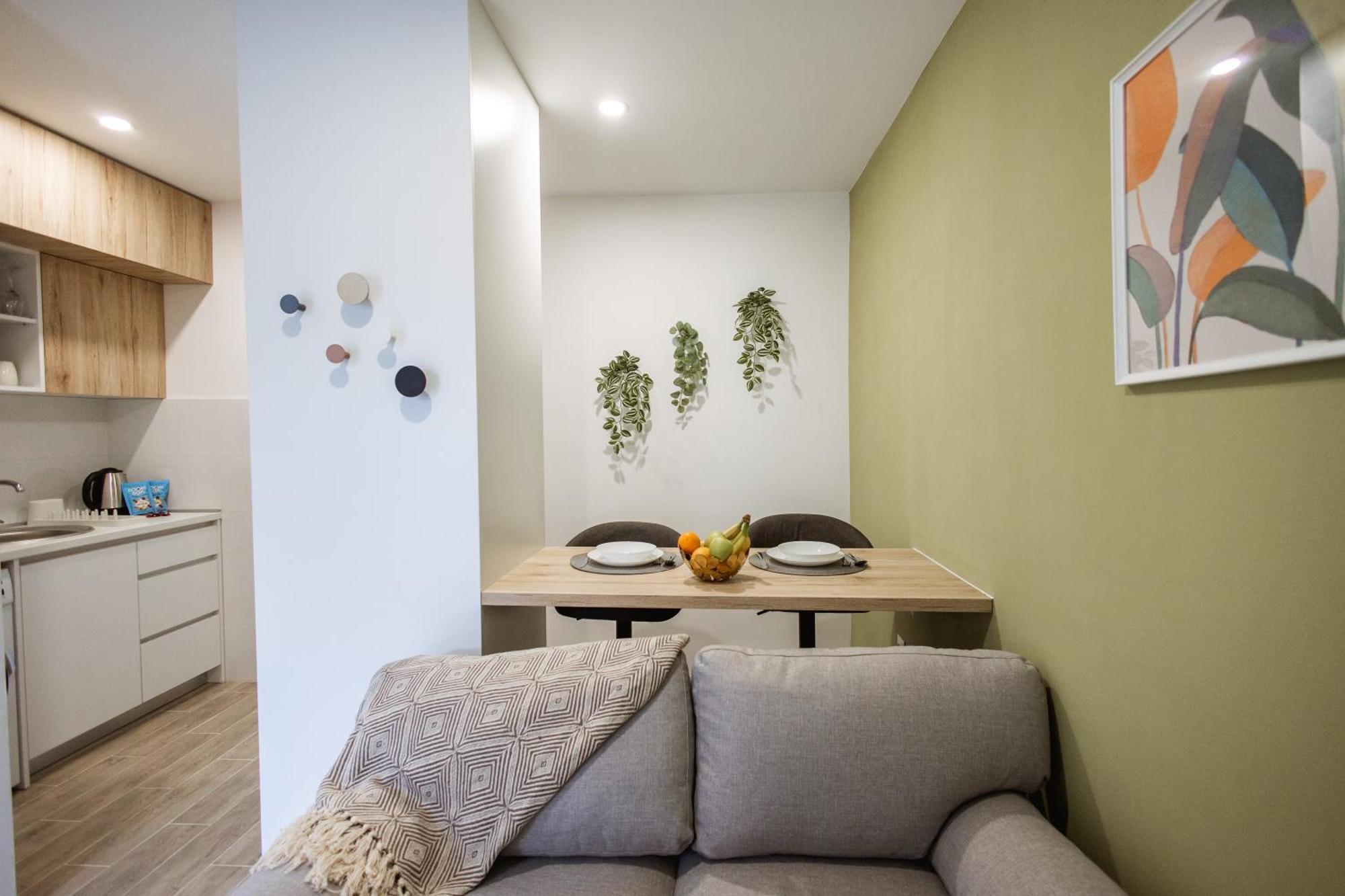 Cozy Studio Apartment In Osijek - Self Check In Exterior foto