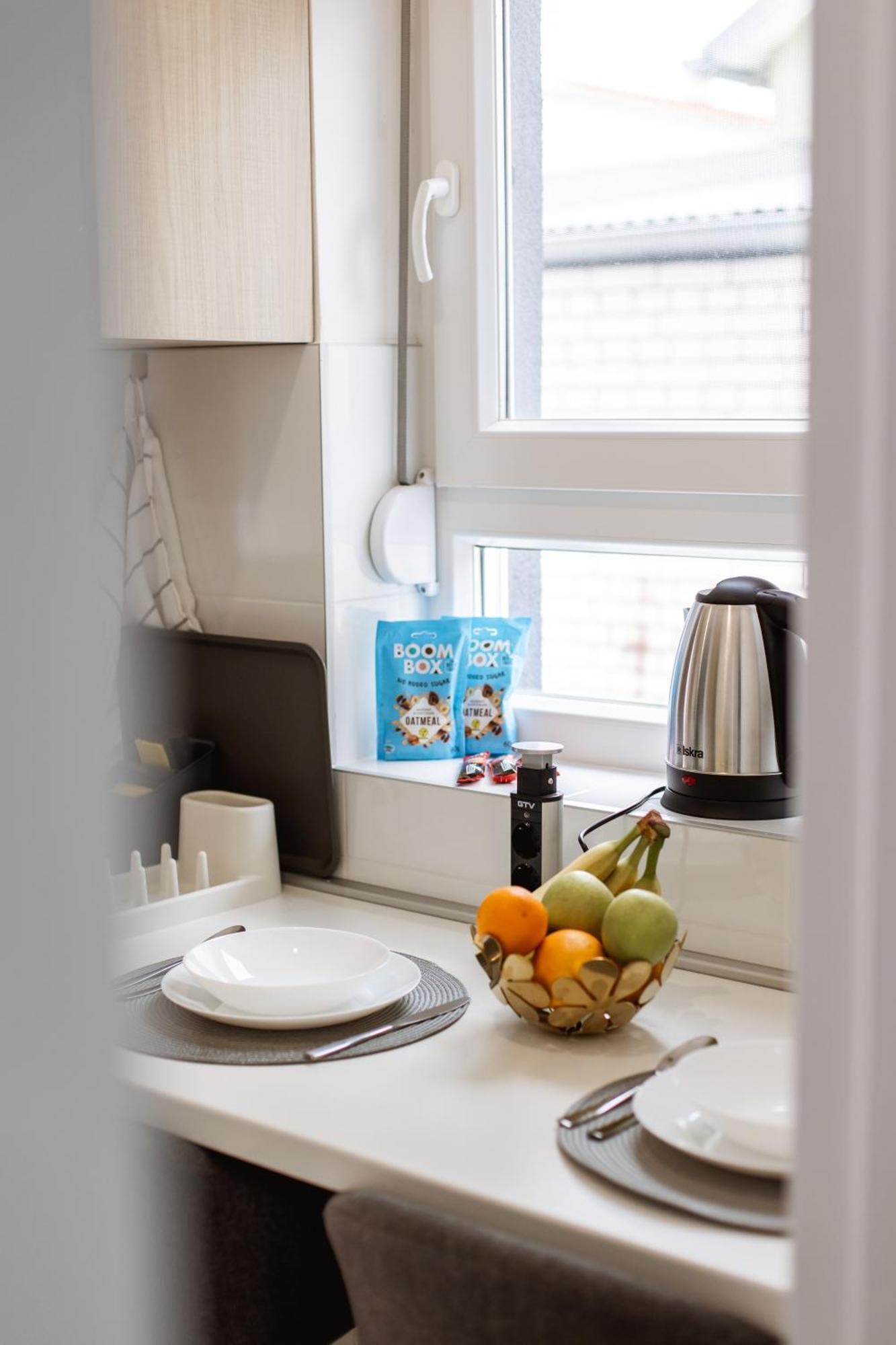 Cozy Studio Apartment In Osijek - Self Check In Exterior foto