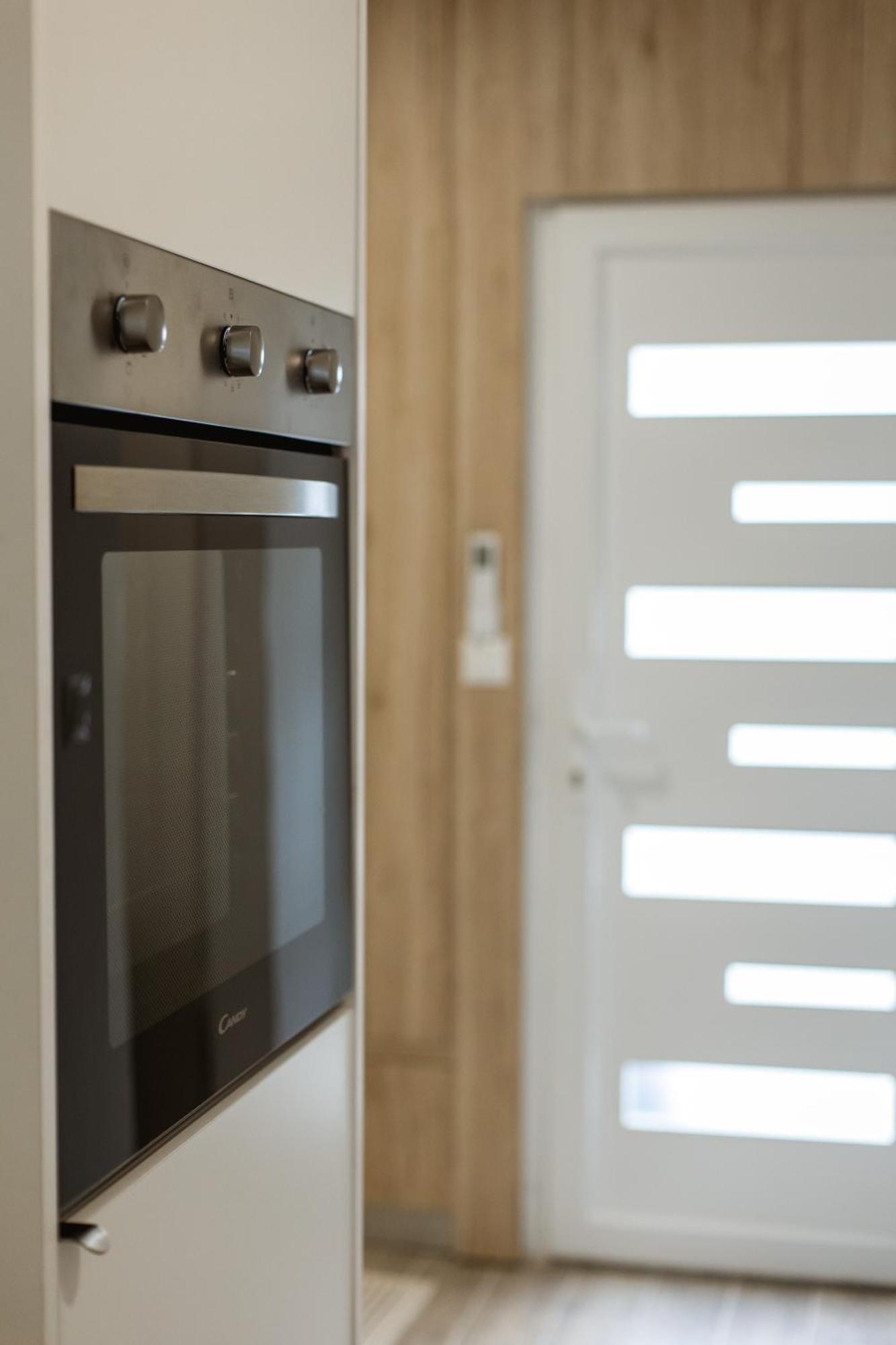 Cozy Studio Apartment In Osijek - Self Check In Exterior foto