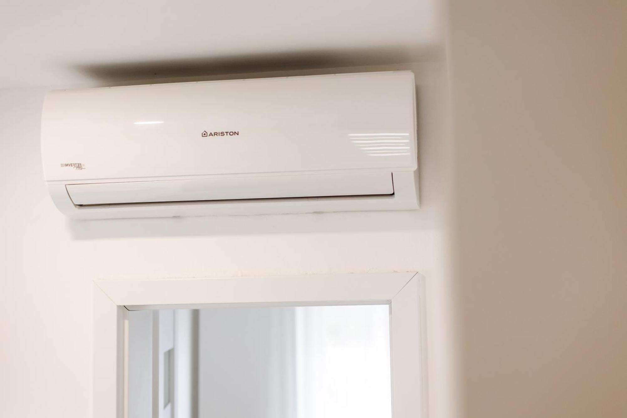 Cozy Studio Apartment In Osijek - Self Check In Exterior foto