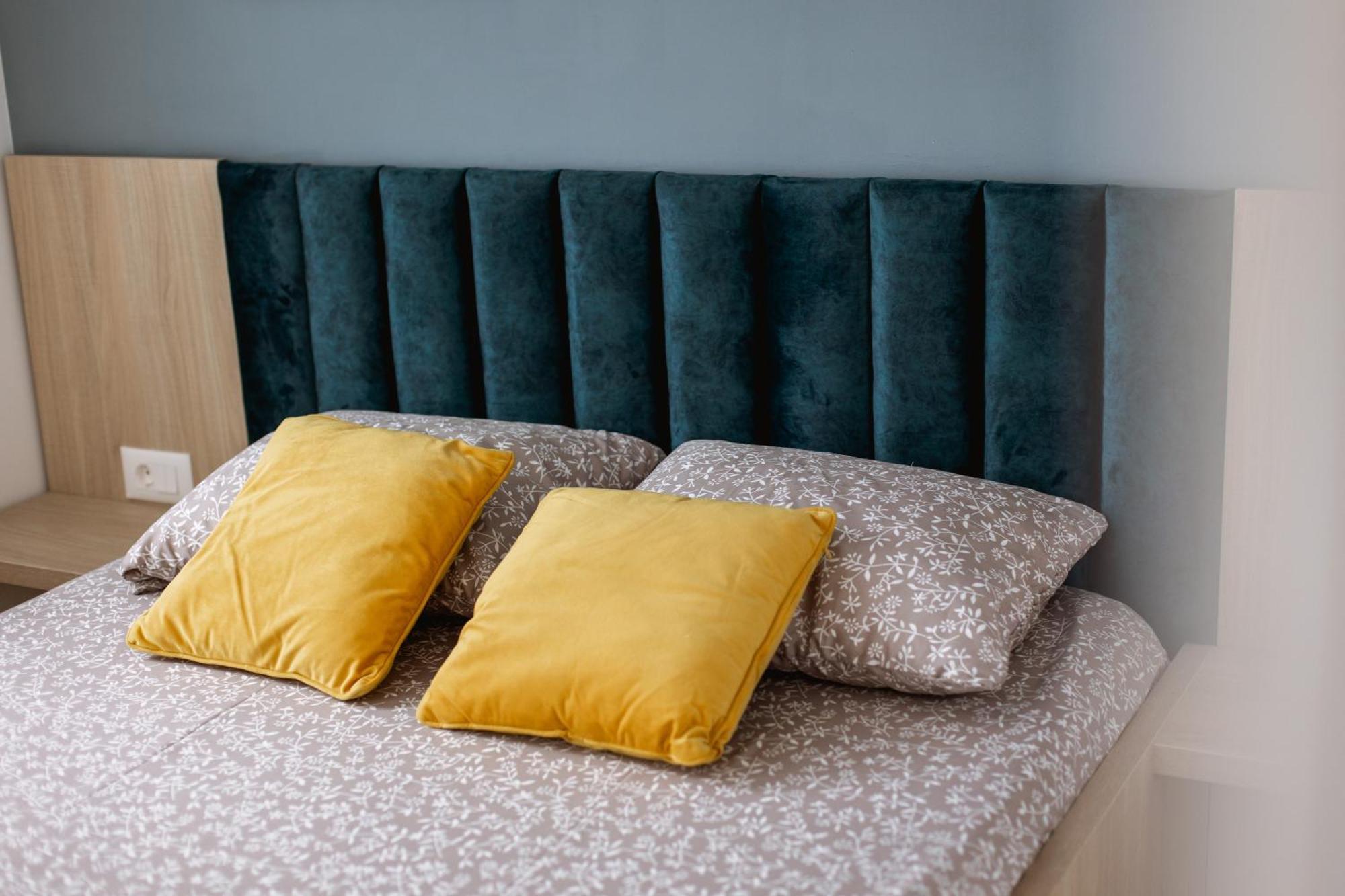 Cozy Studio Apartment In Osijek - Self Check In Exterior foto